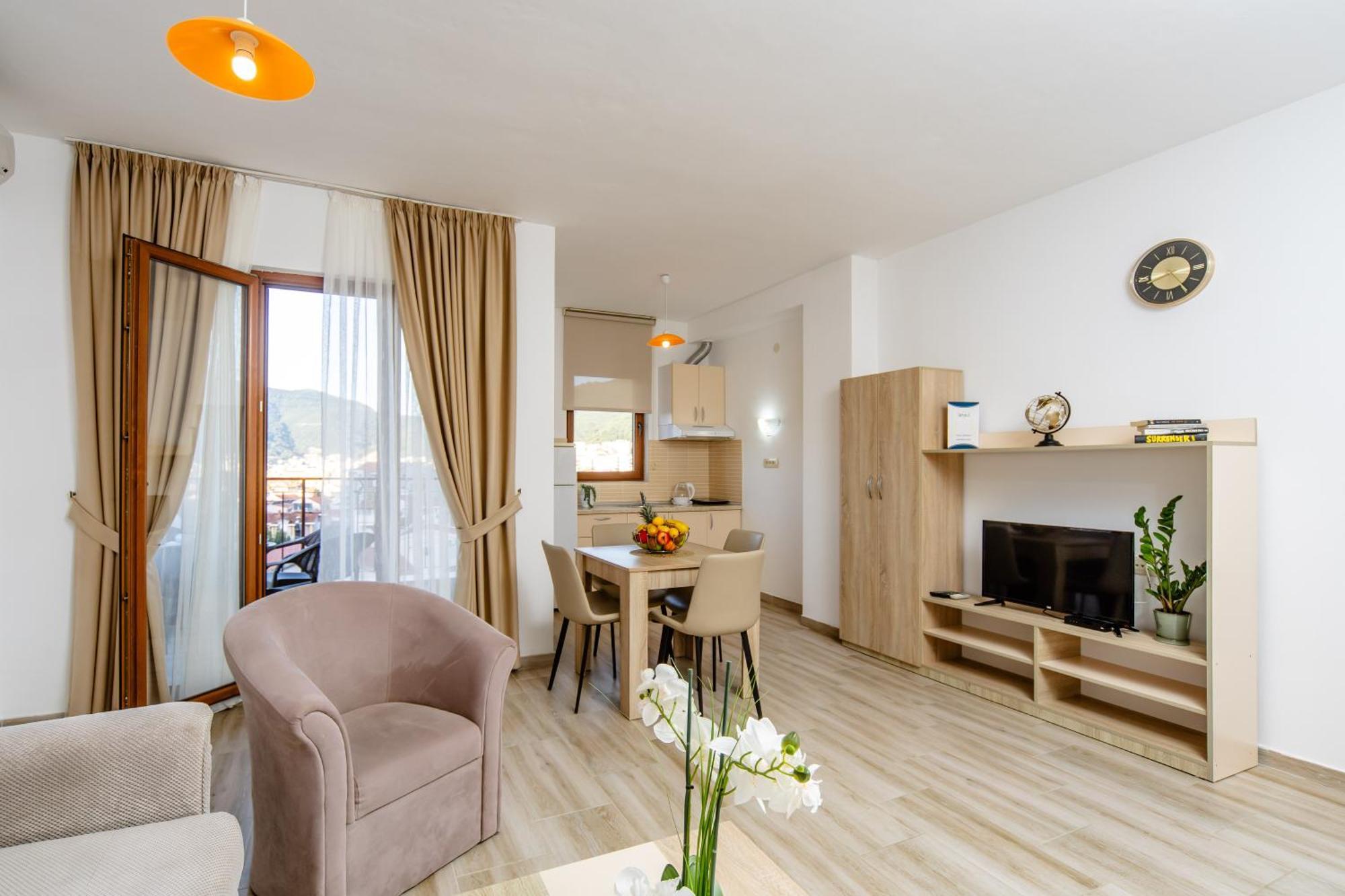 Arvala Apartments 布德瓦 外观 照片
