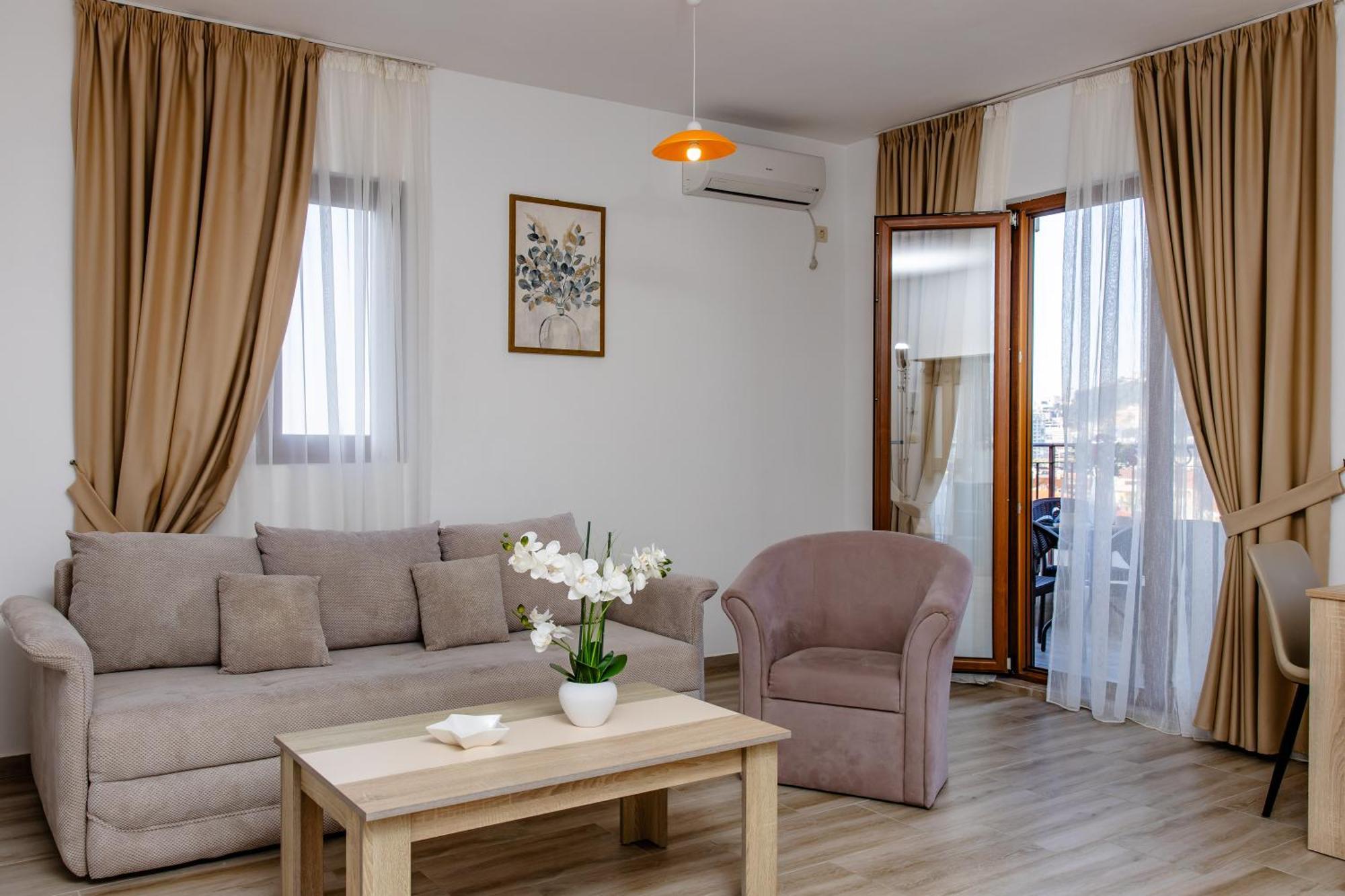 Arvala Apartments 布德瓦 外观 照片