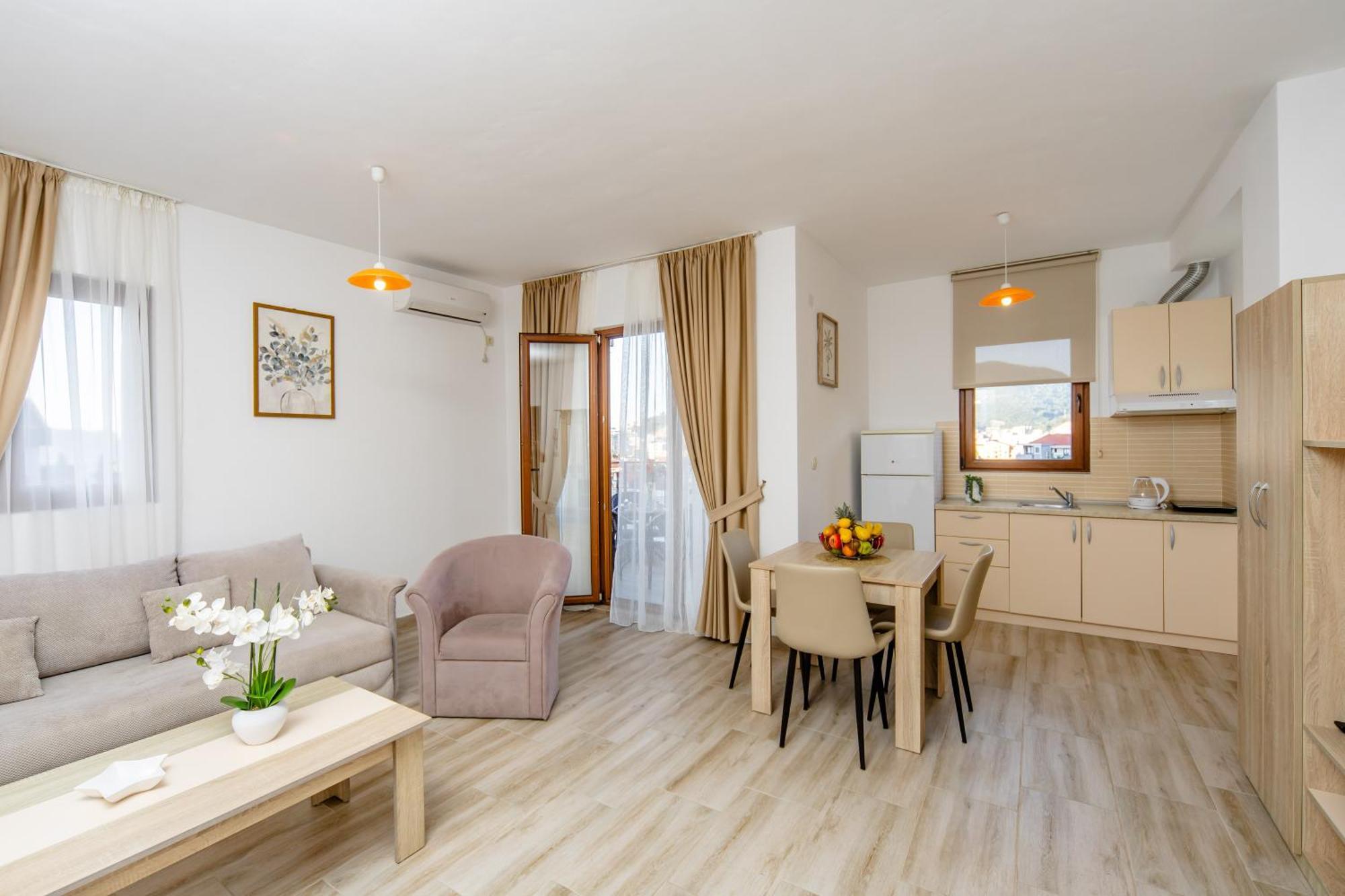 Arvala Apartments 布德瓦 外观 照片