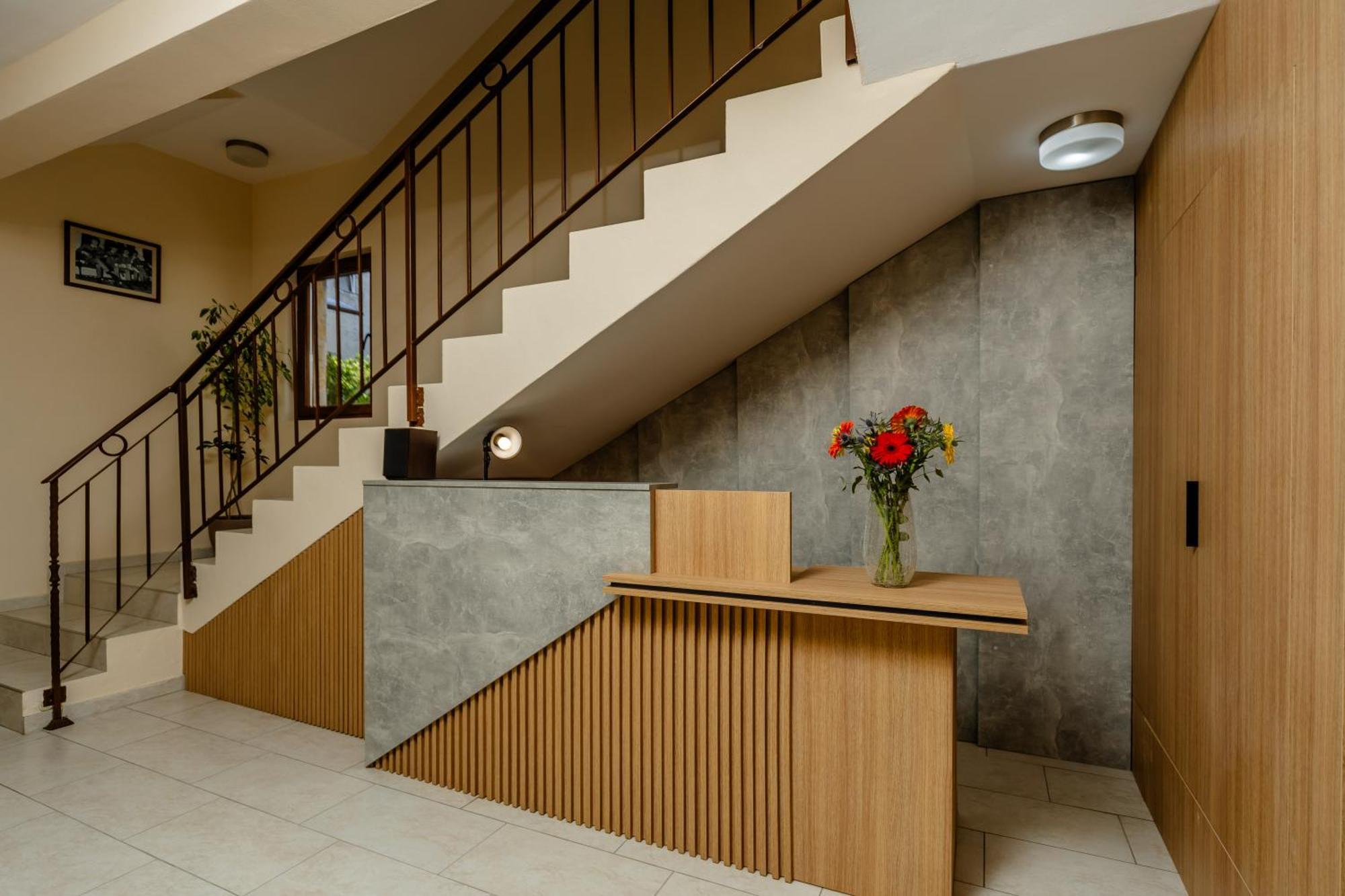 Arvala Apartments 布德瓦 外观 照片